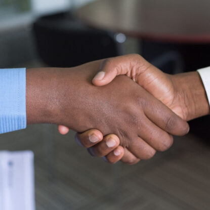 handshake-1920x1282